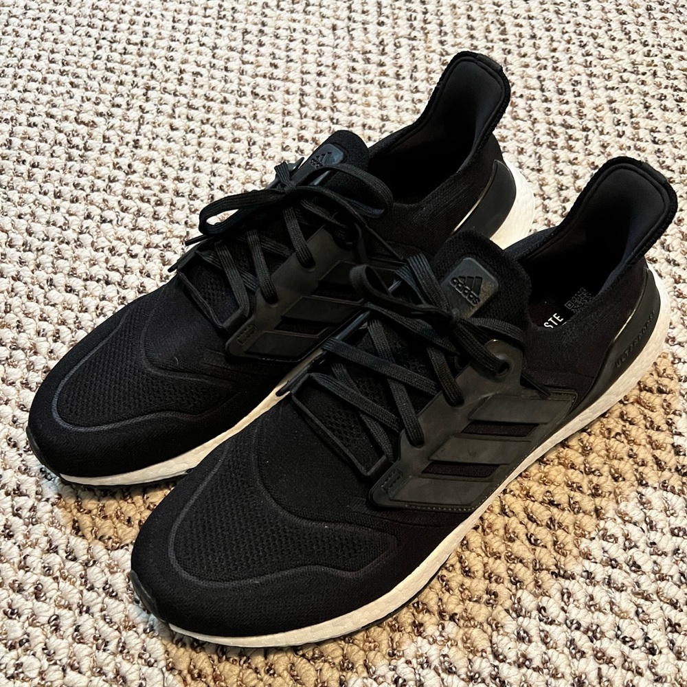 Adidas Ultraboost light running shoes Size 13